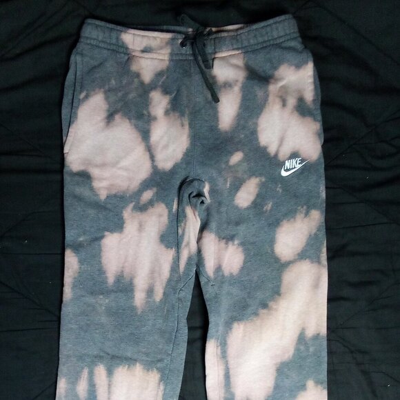 Nike Logo Tie Dye Reverse Sweatpants Joggers Trainers - Picture 2 of 8